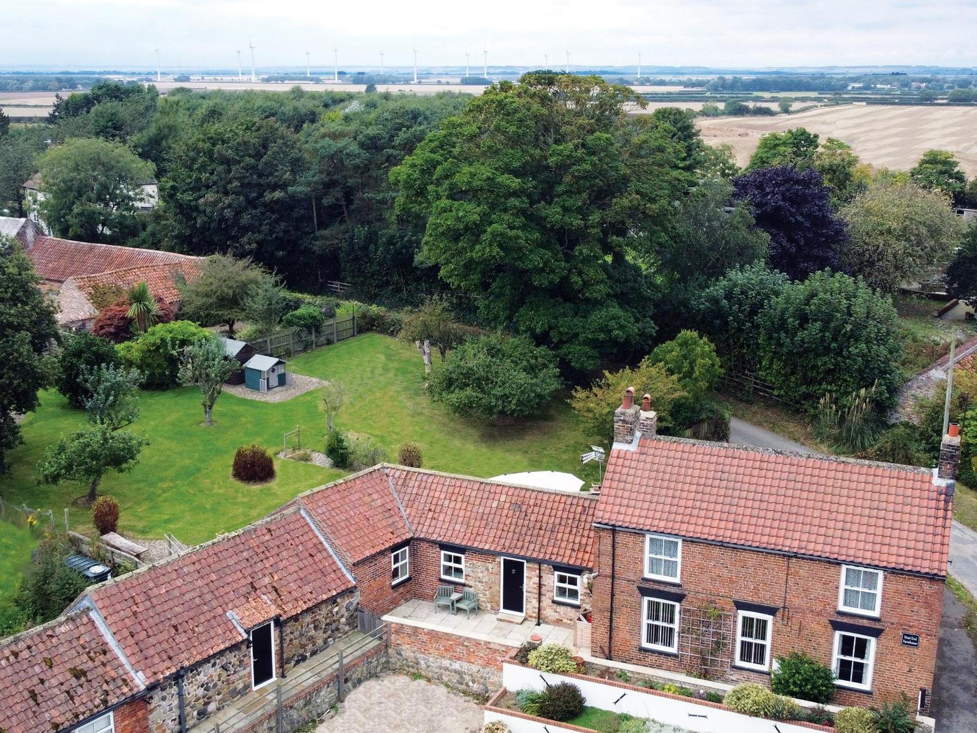 West End Farmhouse Barmston Exterior photo