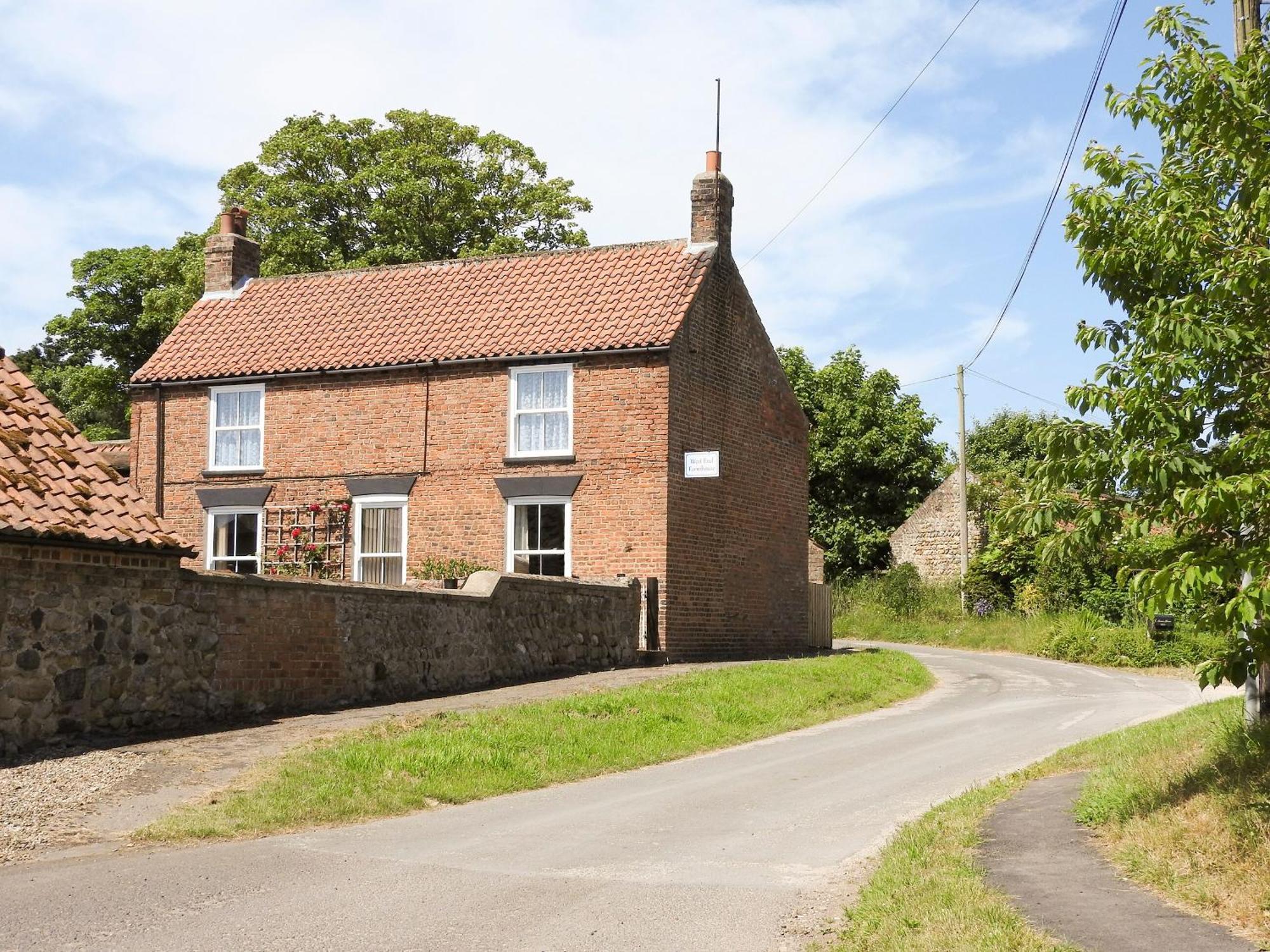 West End Farmhouse Barmston Exterior photo